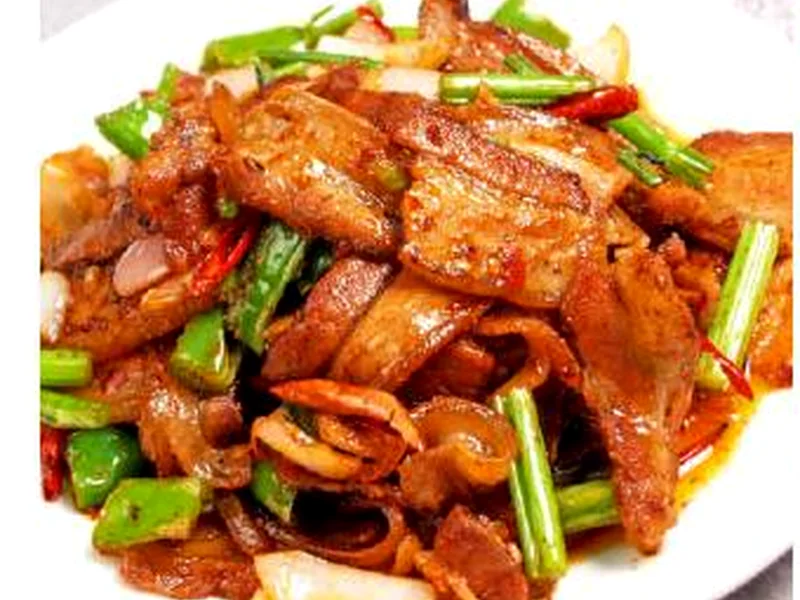 回锅肉 / Double Cooked Spicy Pork